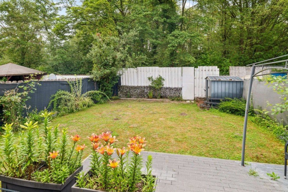 Garten mit Direkzugang Wald Doppelhaush�lfte R�sselsheim am Main