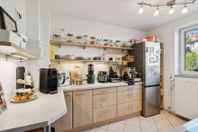 K�che Reihenmittelhaus Mainz Kostheim Gepflegtes modernisiertes Reihenhaus in S�dausrichtung sch�ner Garten ruhige Lage Mainz Kostheim
