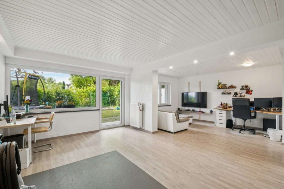 616217-A-backbonephoto-004_WEB Einfamilienhaus Niedernhausen