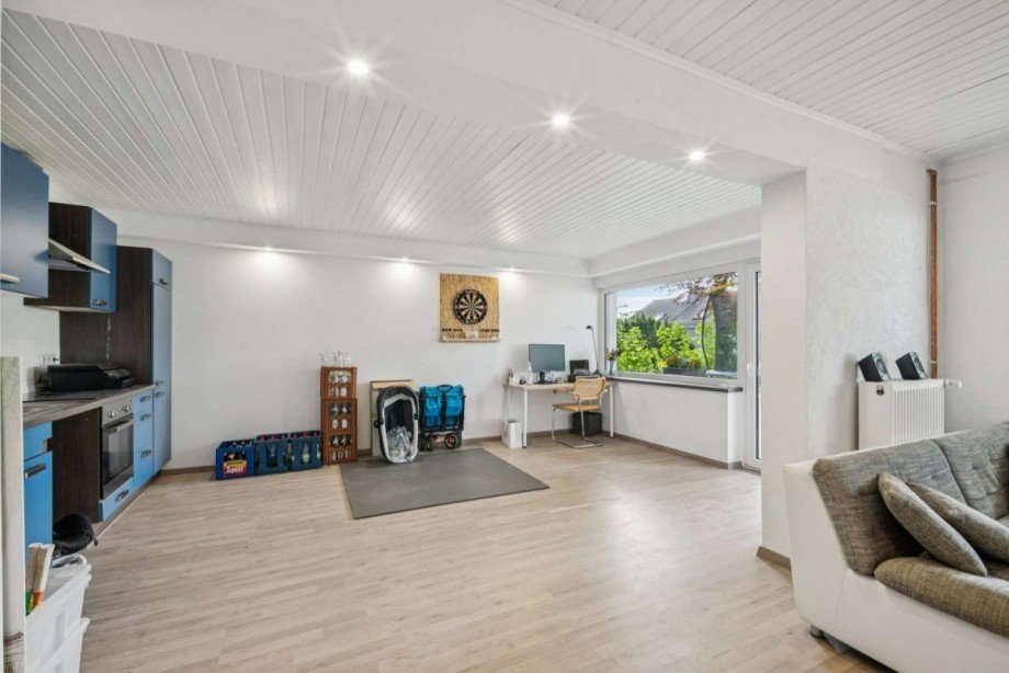 616217-A-backbonephoto-001_WEB Einfamilienhaus Niedernhausen