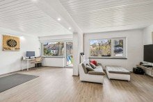 Wohnzimmer Eppstein Einfamilienhaus  (5) Modernisiertes Einfamilienhaus mit Option Einliegerwohnung in guter Wohnlage von Eppstein Bremthal