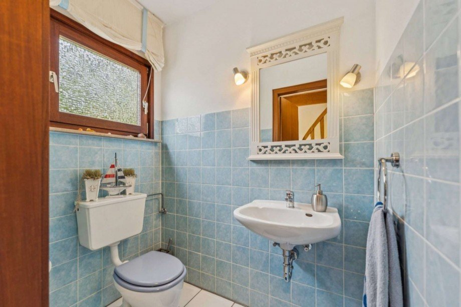 Niedernhausen-Engenhahn-22 (4) Einfamilienhaus Niedernhausen