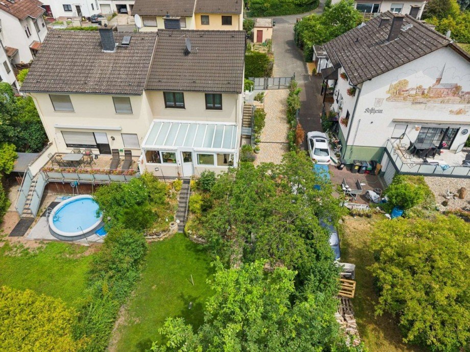 Luftaufnahme Grundst�ck Doppelhaush�lfte Wiesbaden